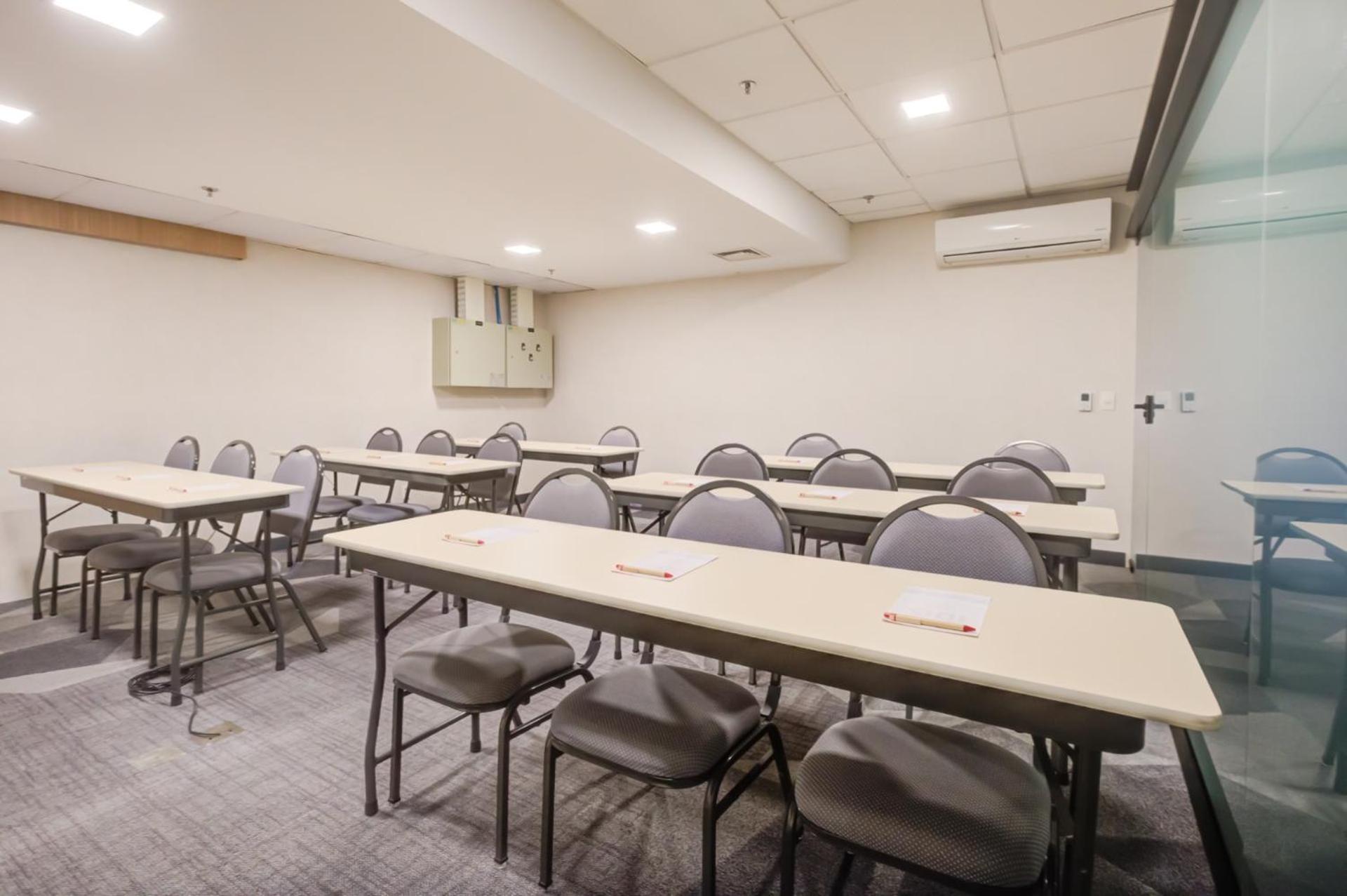 Ibis Budget Rio De Janeiro Nova America Dış mekan fotoğraf