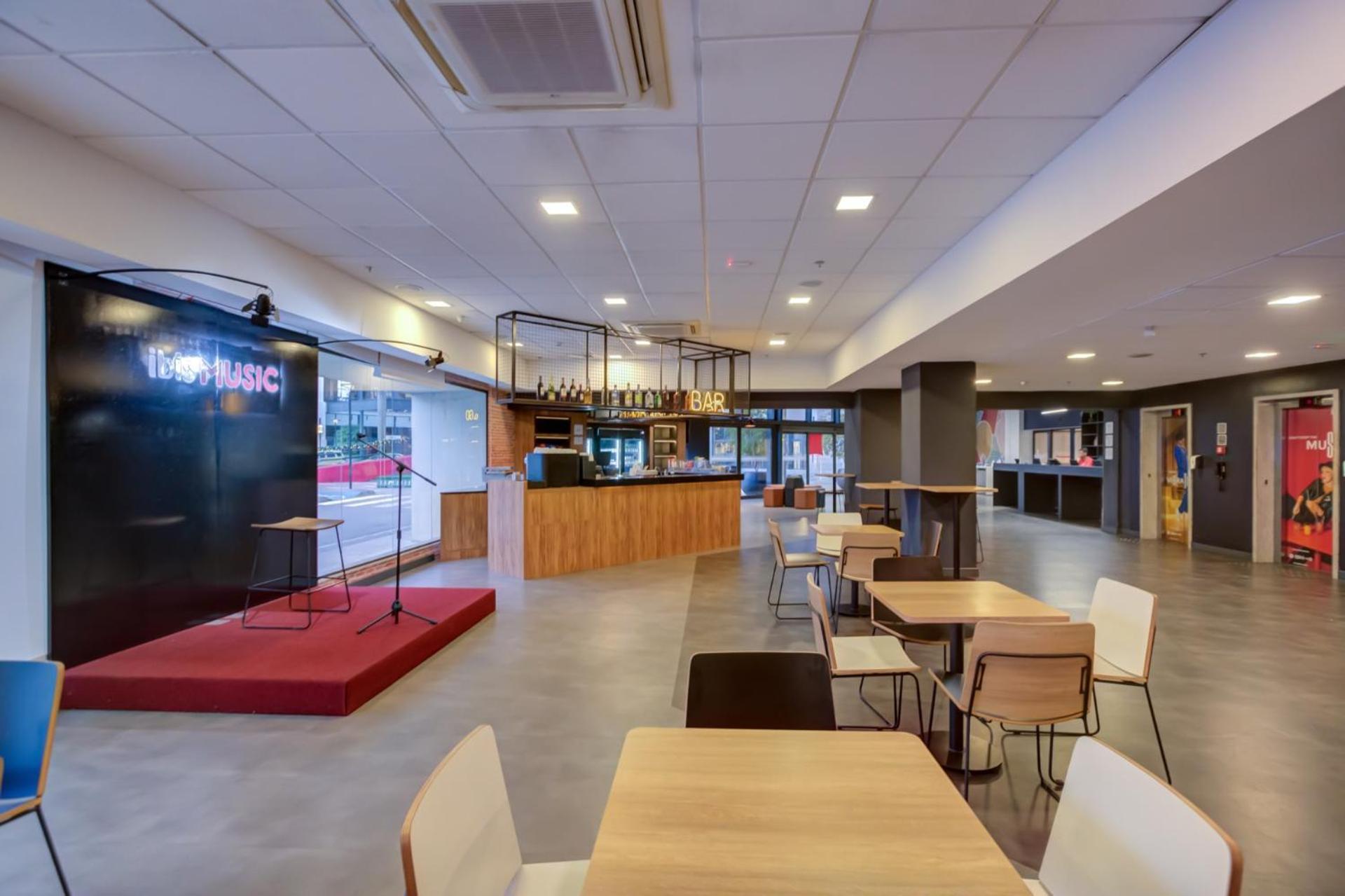 Ibis Budget Rio De Janeiro Nova America Dış mekan fotoğraf